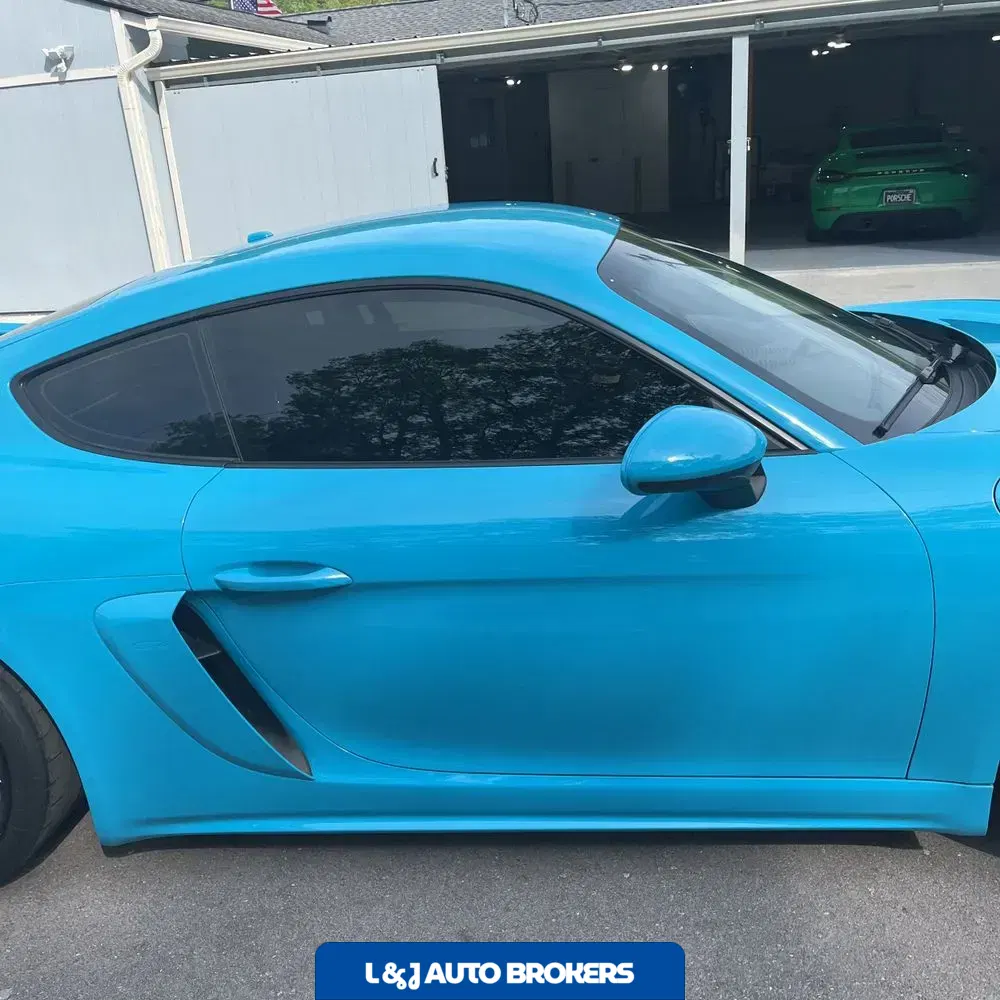 2020 Porsche 718 Cayman GT4