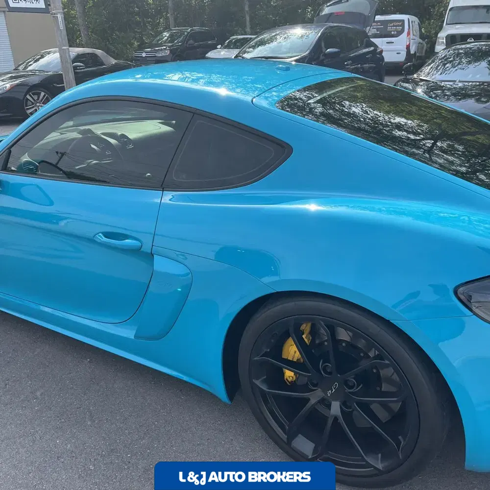 2020 Porsche 718 Cayman GT4