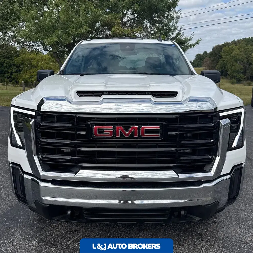 2024 GMC Sierra 2500HD Pro