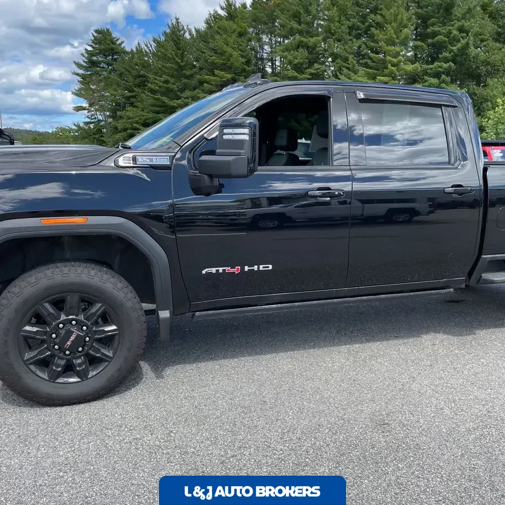 2024 GMC Sierra 2500HD AT4