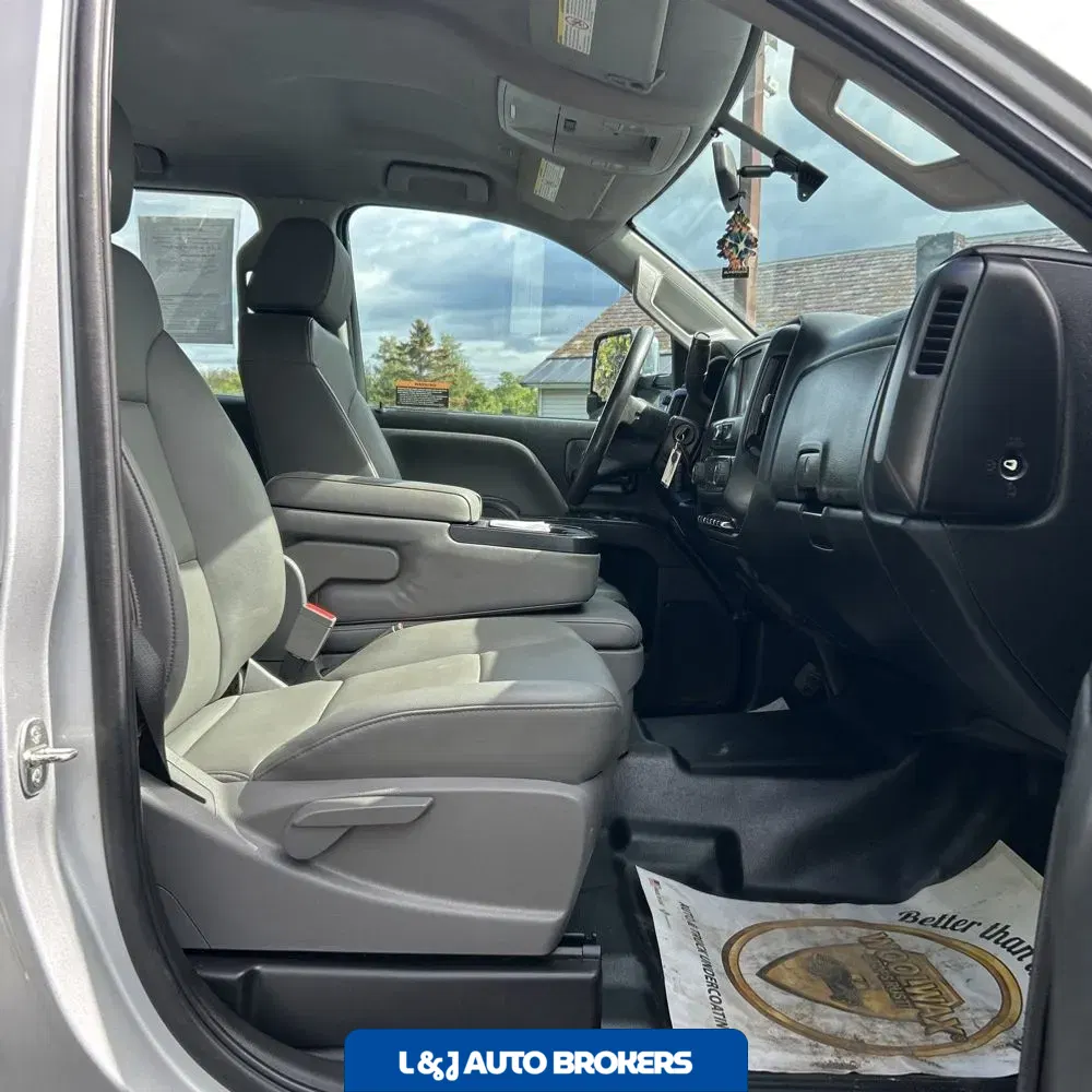 2022 Chevrolet Commercial 6500 CA60-80 CREW CAB 4X2 6.6L