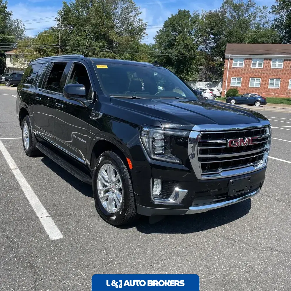 2023 GMC Yukon XL SLT