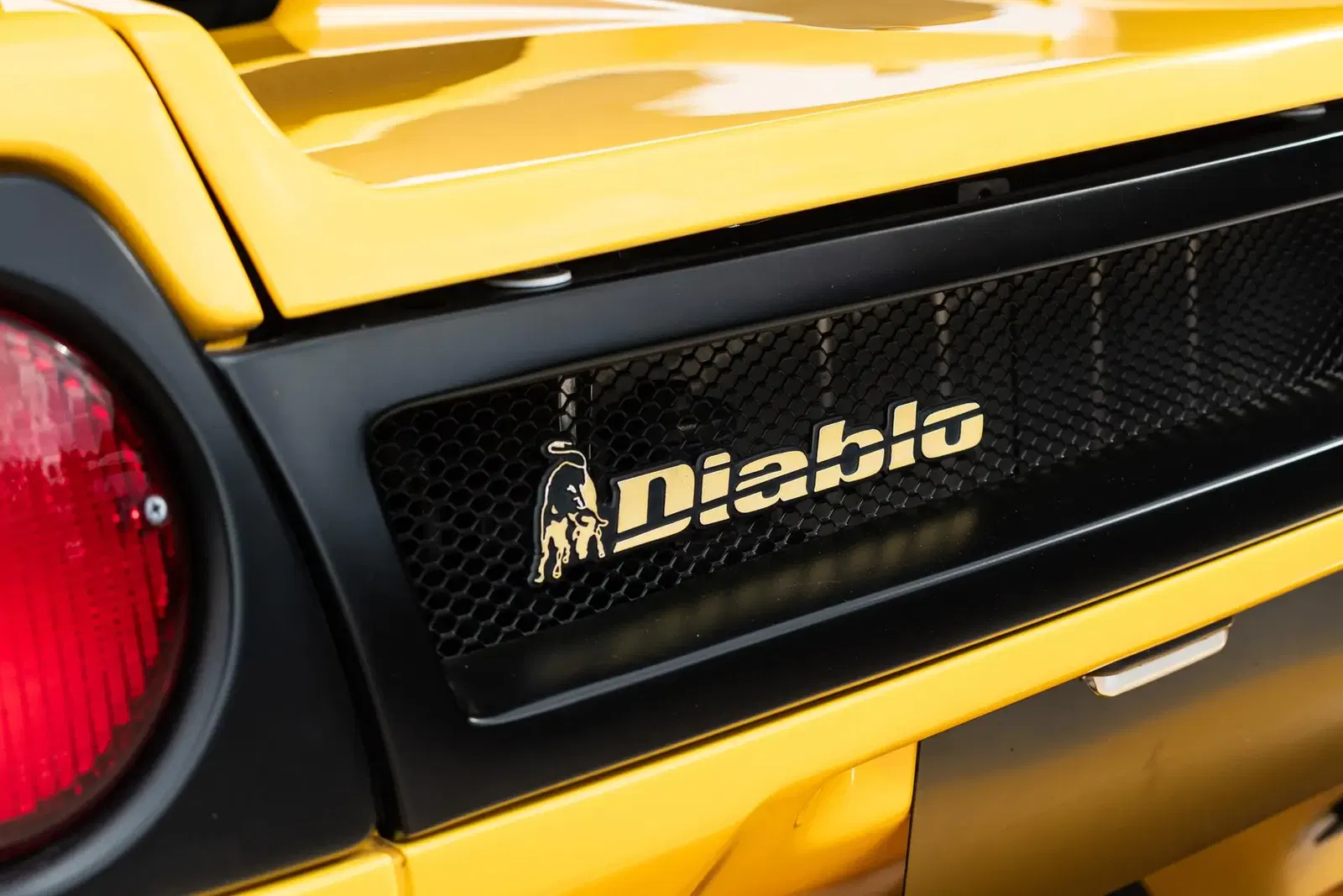 1998 Lamborghini Diablo SV