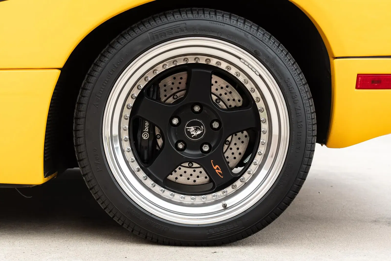 1998 Lamborghini Diablo SV
