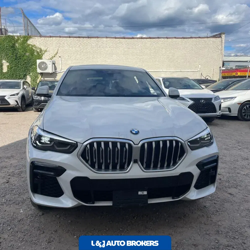 2023 BMW X6 XDrive40i