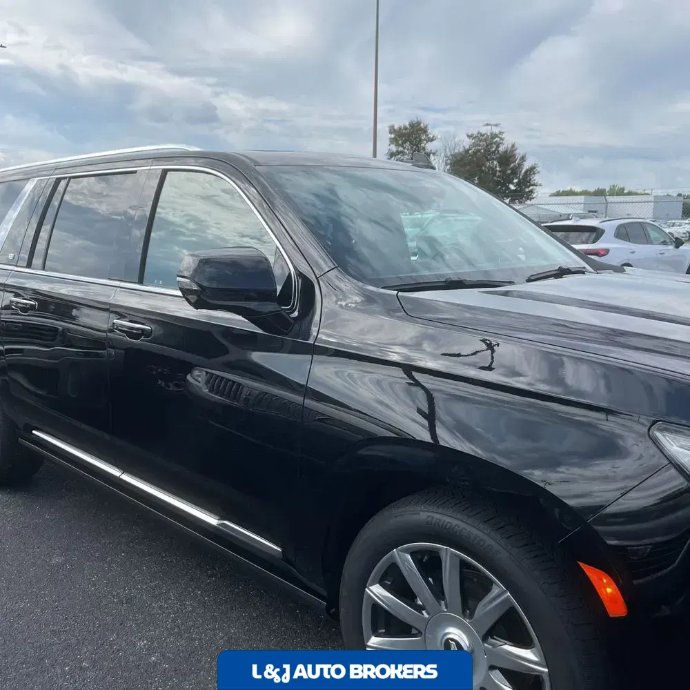 2024 Cadillac Escalade ESV Premium Luxury Platinum