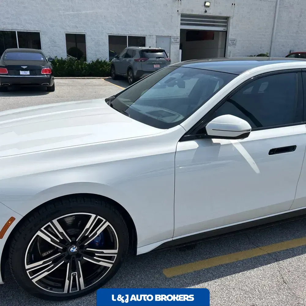 2024 BMW i7 xDrive60