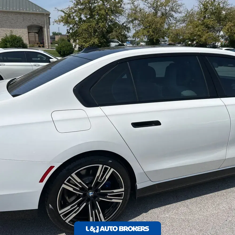 2024 BMW i7 xDrive60