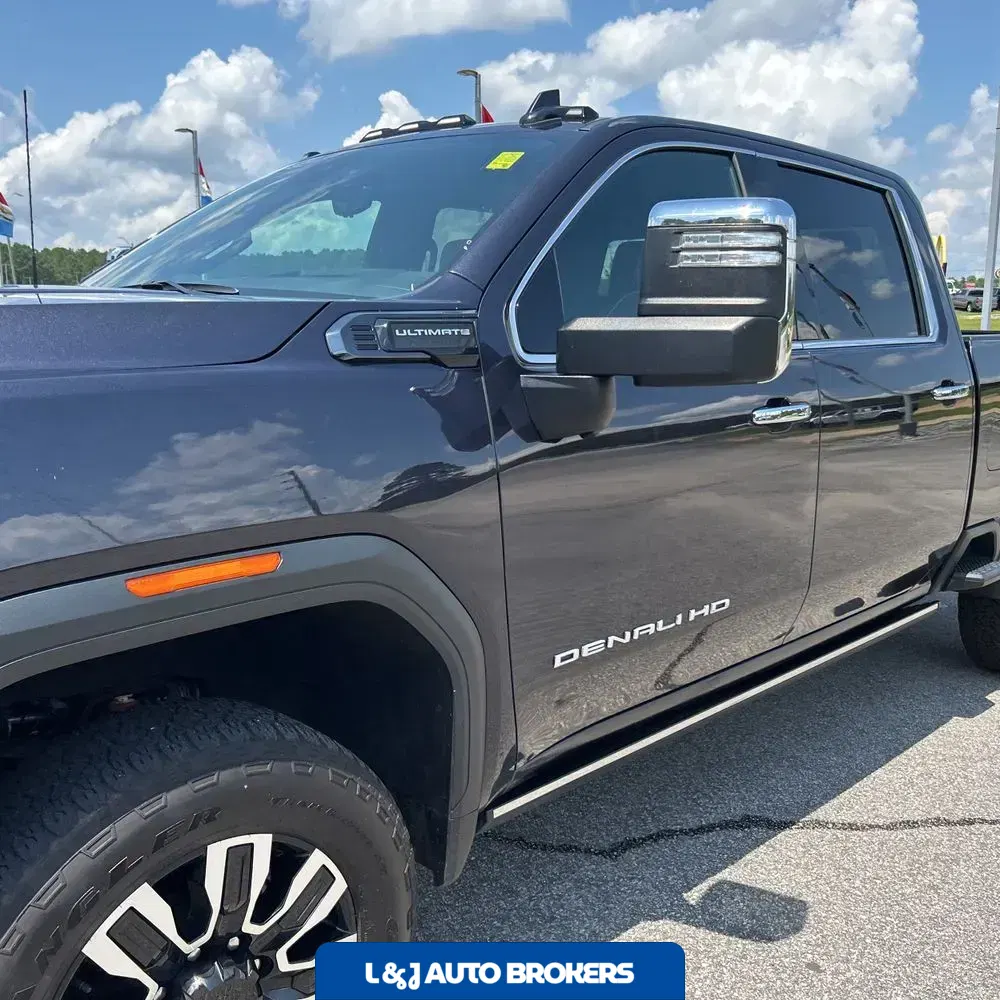 2024 GMC Sierra 3500HD Denali Ultimate
