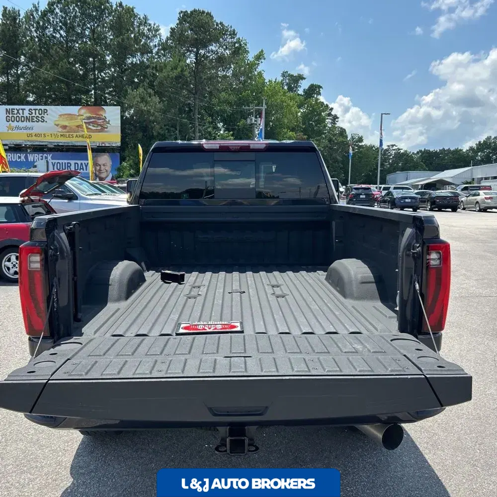 2024 GMC Sierra 3500HD Denali Ultimate