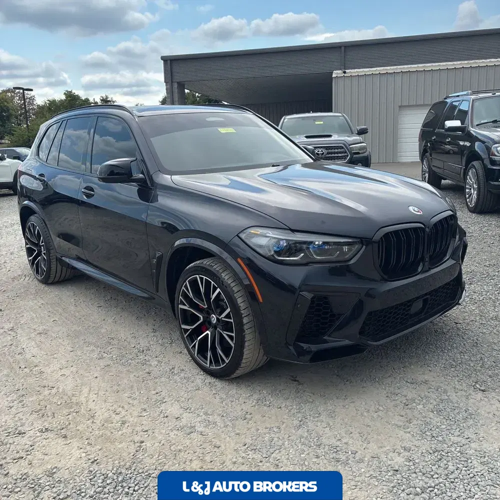 2023 BMW X5 M