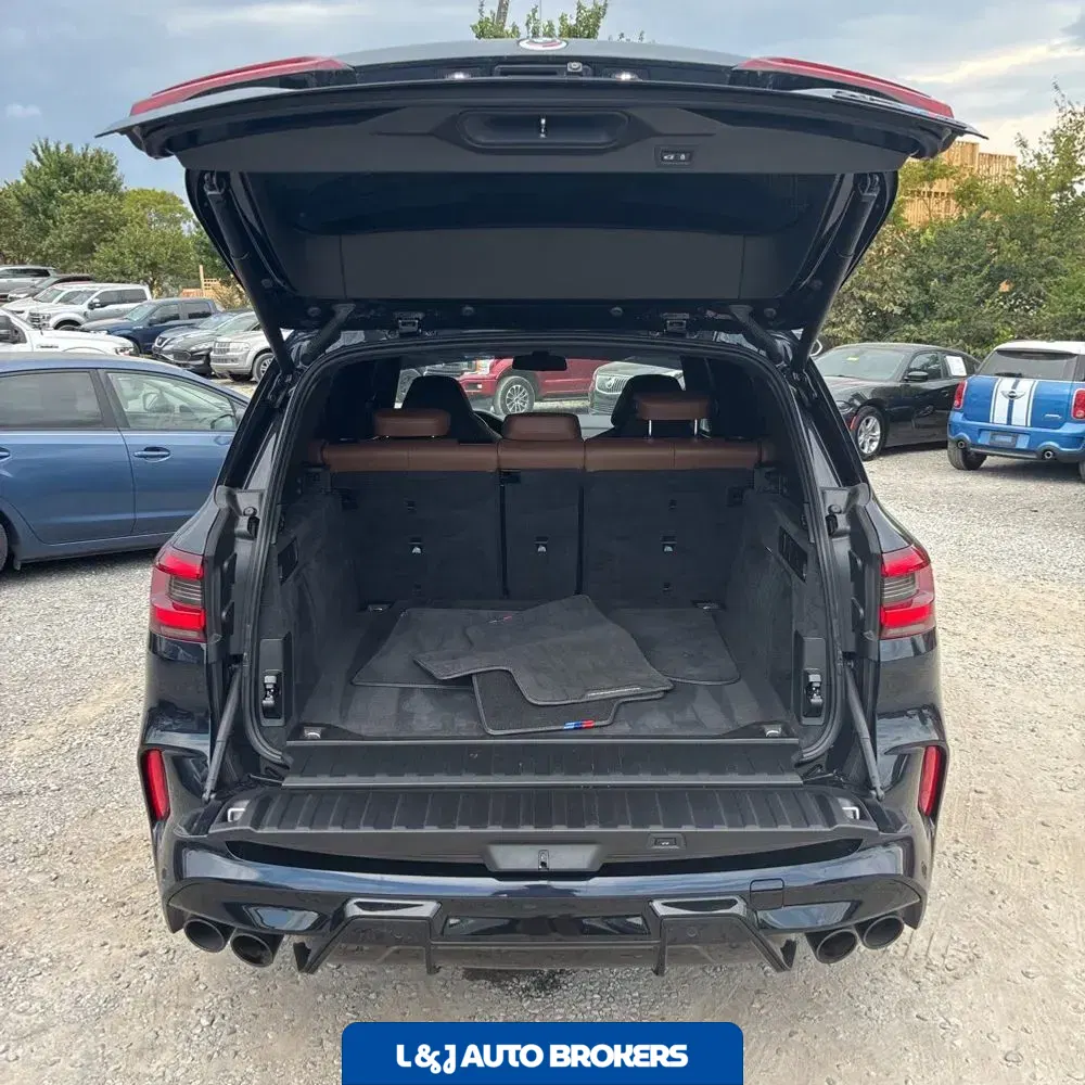 2023 BMW X5 M