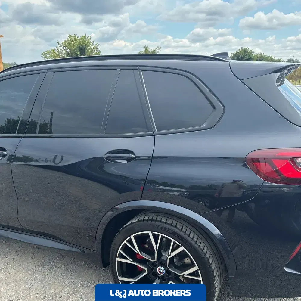 2023 BMW X5 M