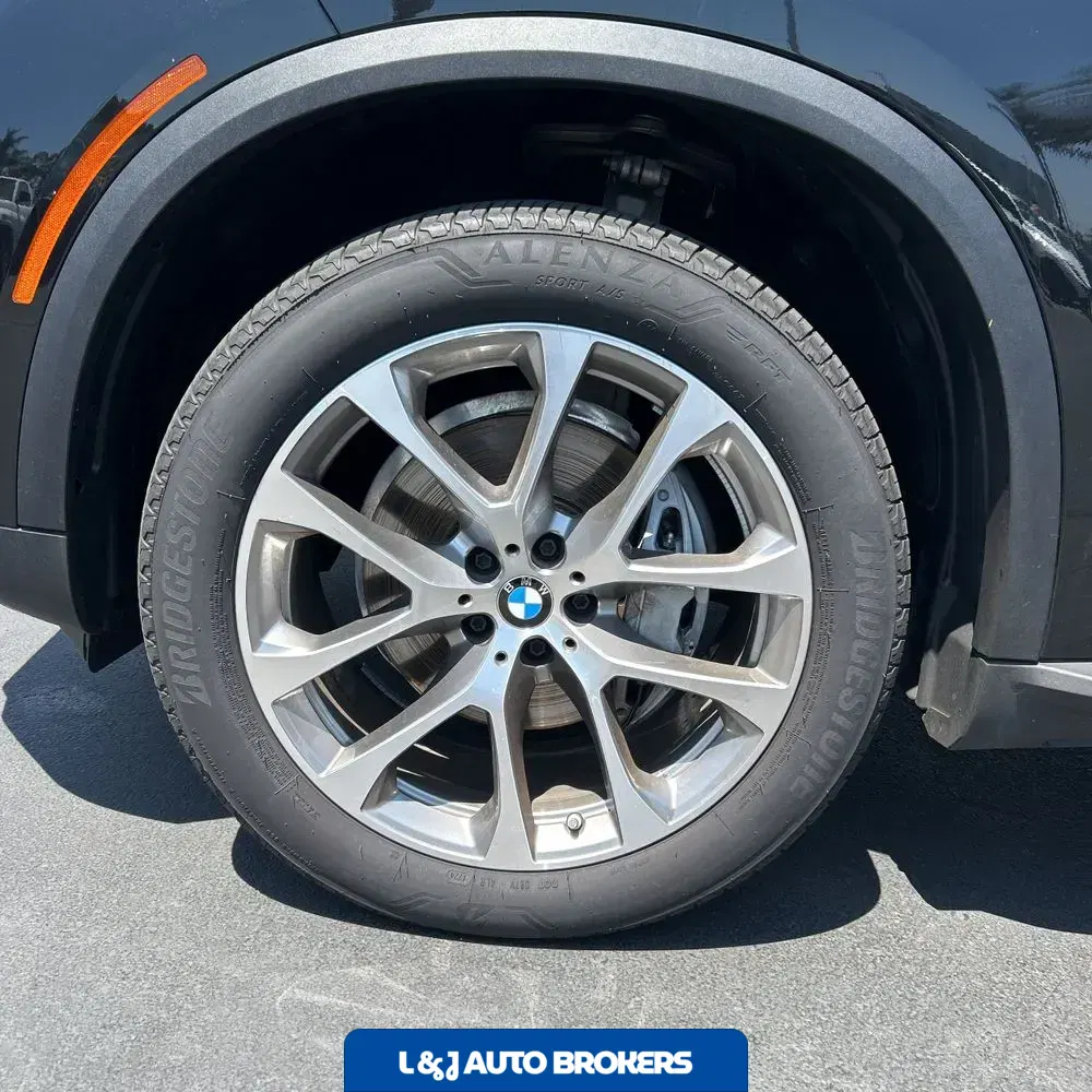 2025 BMW X5 sDrive40i