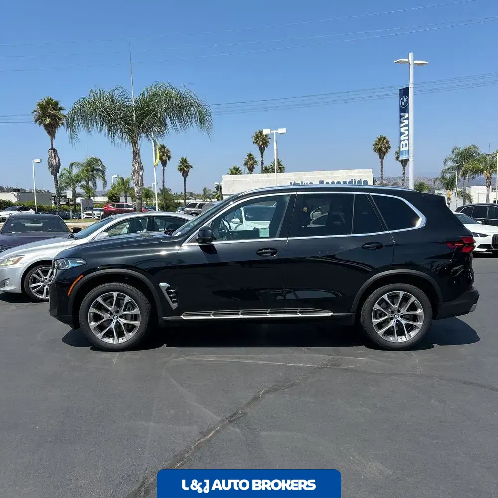 2025 BMW X5 sDrive40i