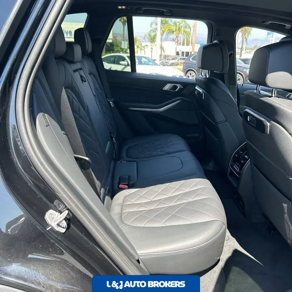 2025 BMW X5 sDrive40i