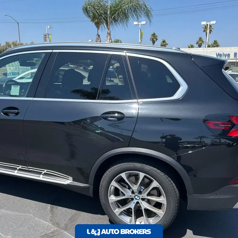 2025 BMW X5 sDrive40i