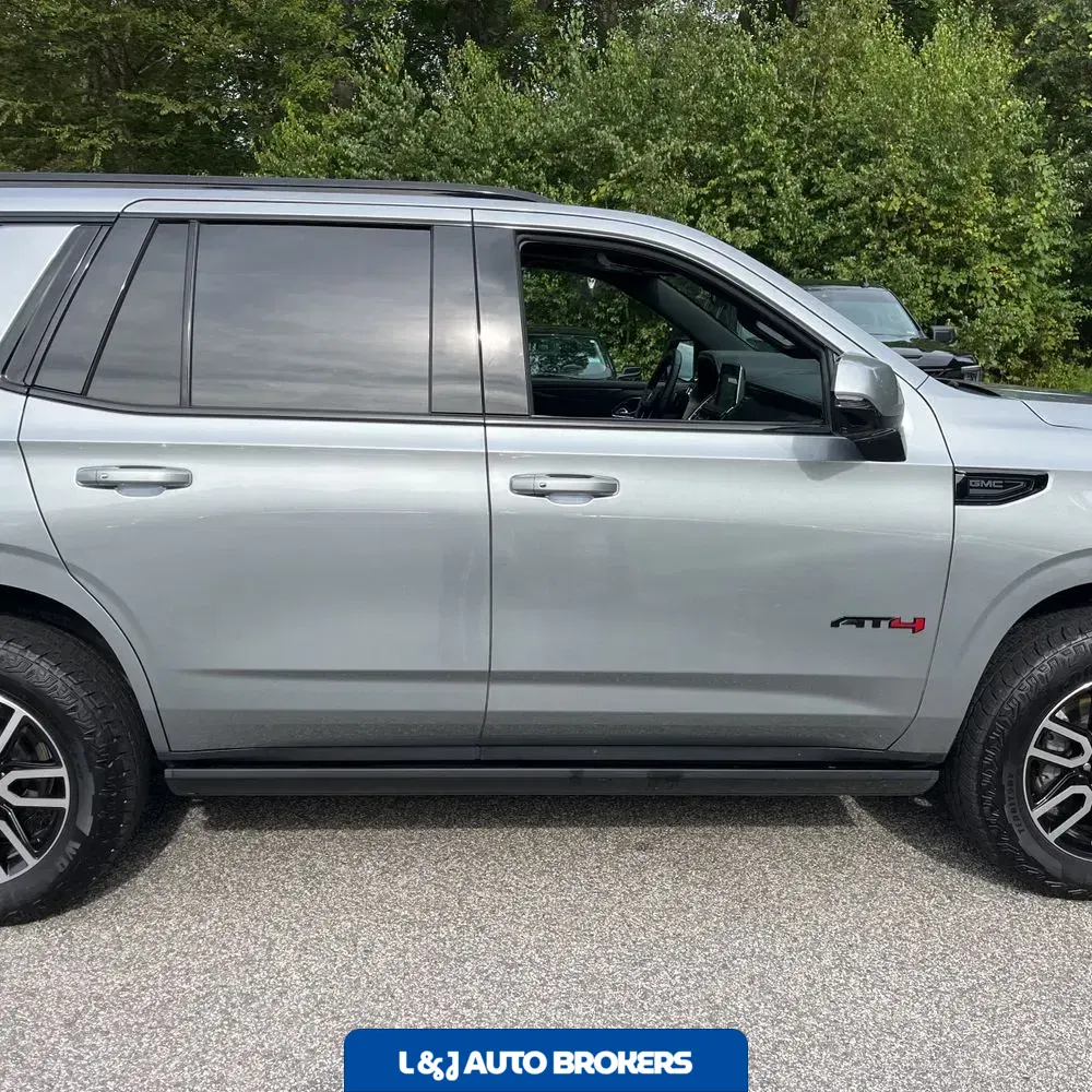 2024 GMC Yukon AT4