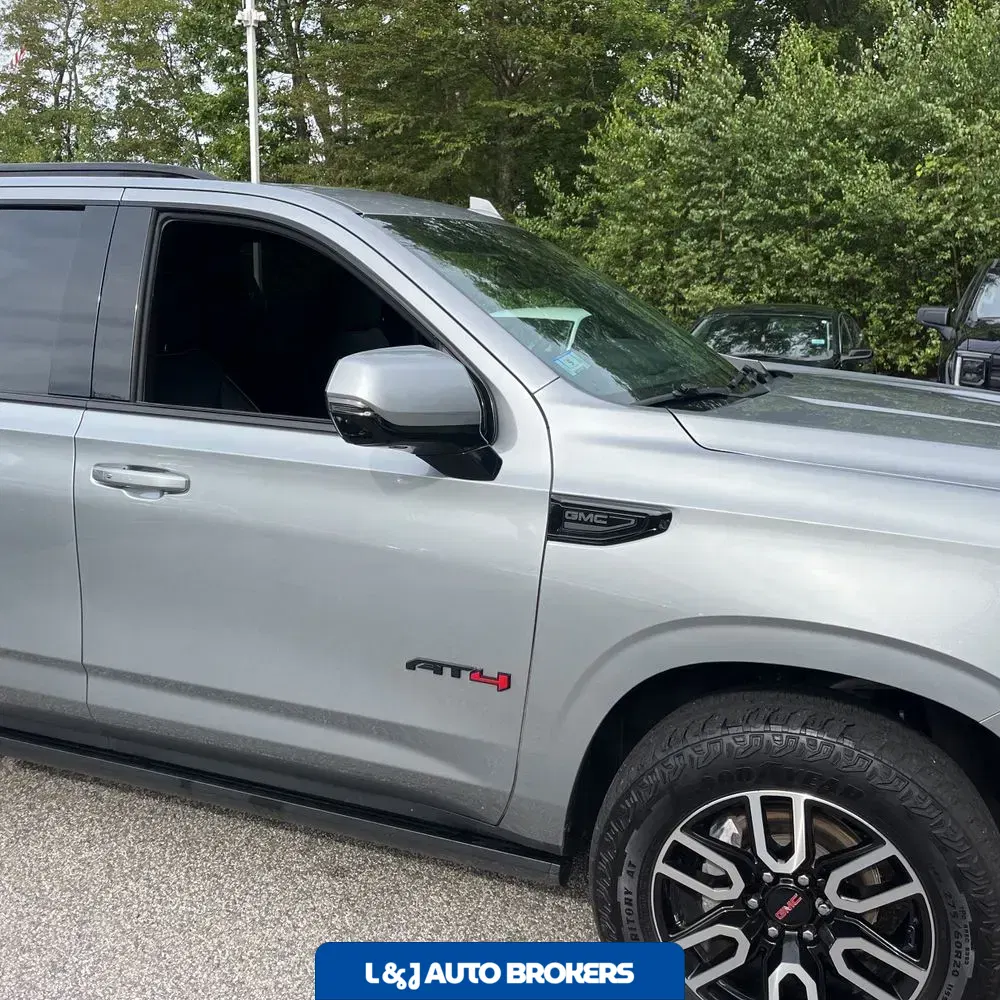 2024 GMC Yukon AT4