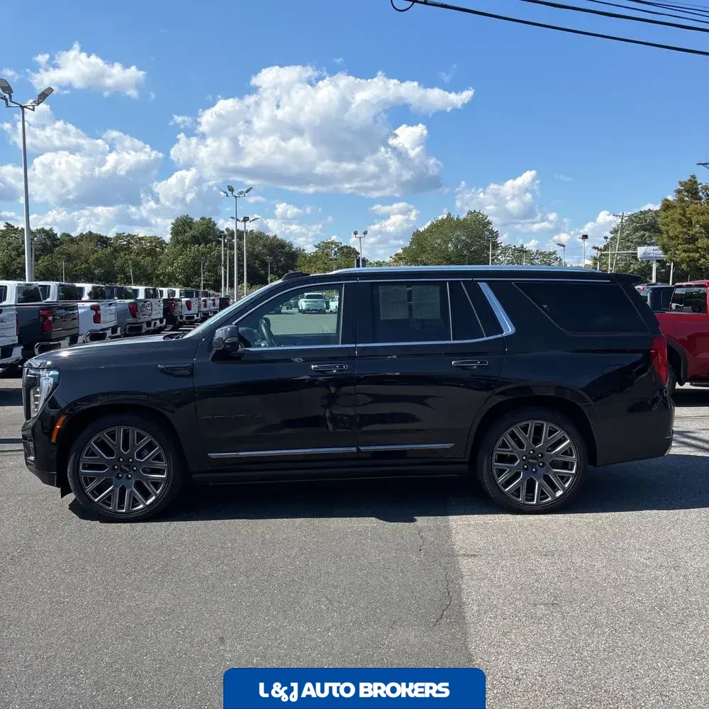 2025 GMC Yukon Denali Ultimate