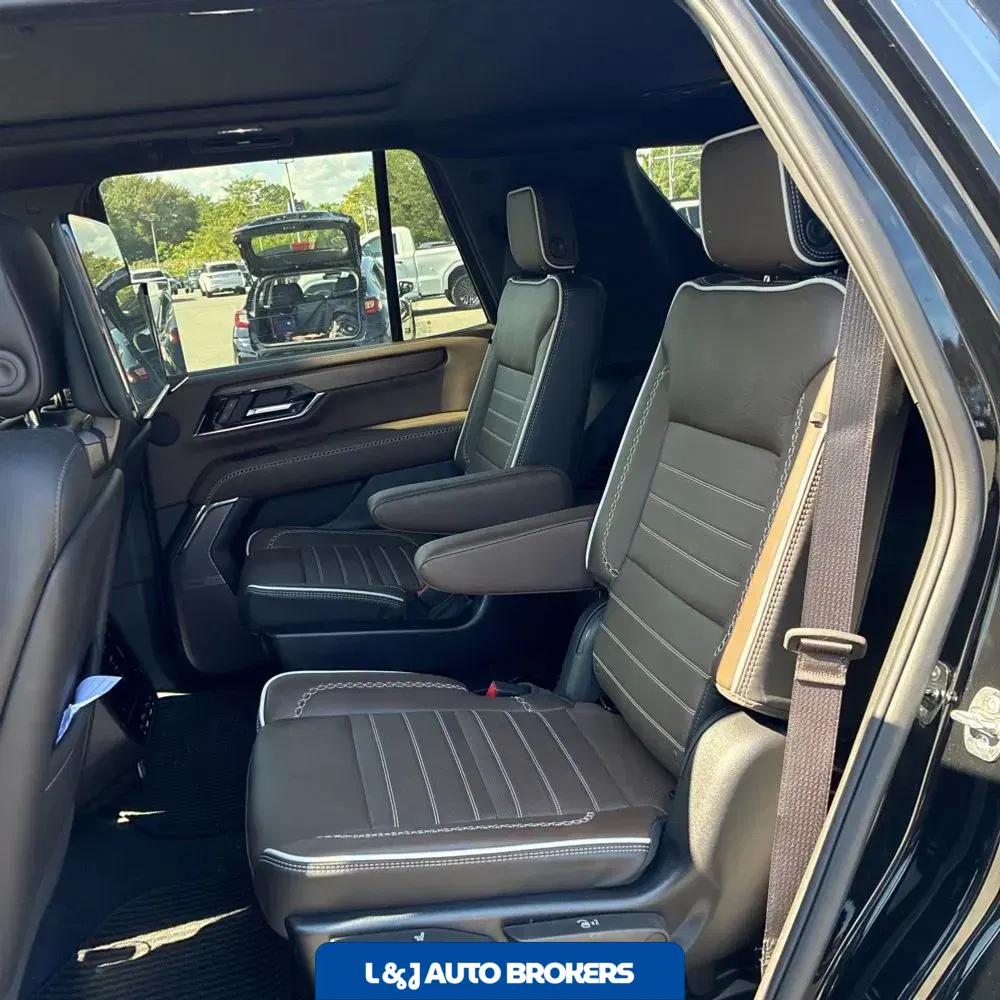 2025 GMC Yukon Denali Ultimate