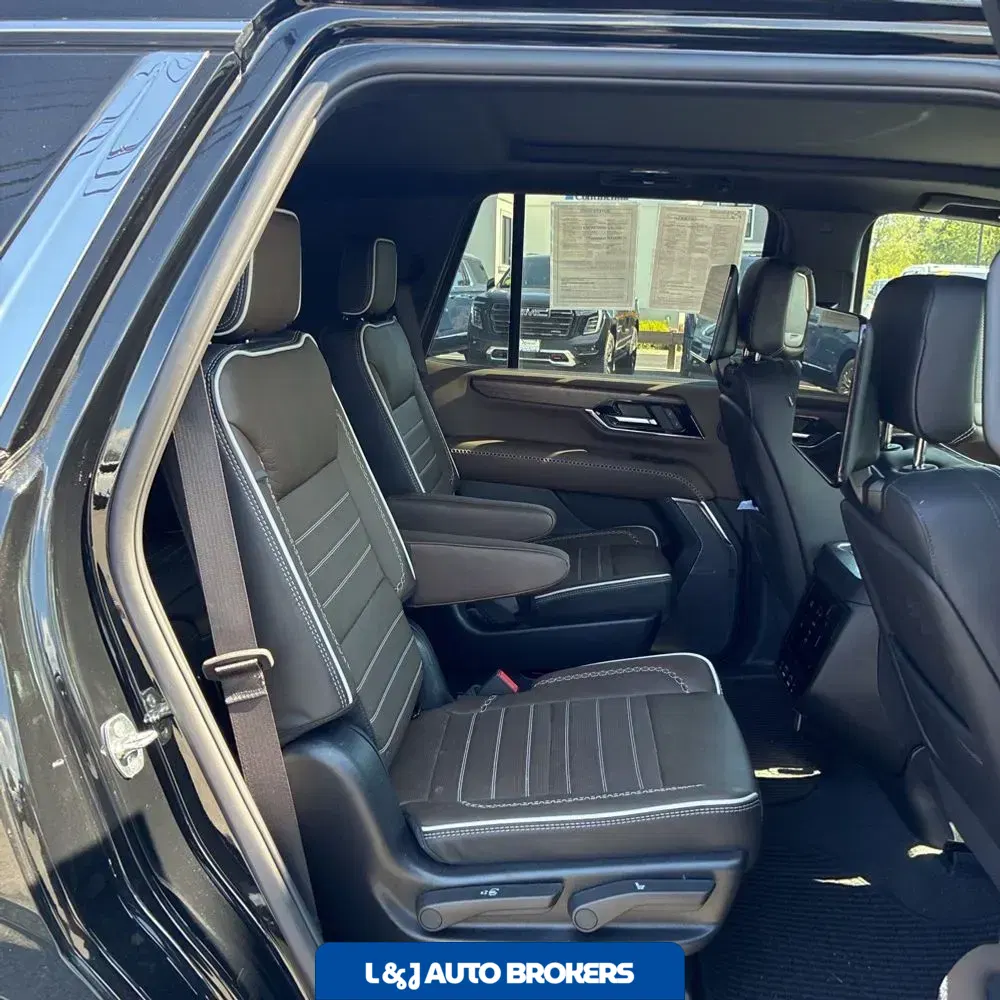 2025 GMC Yukon Denali Ultimate