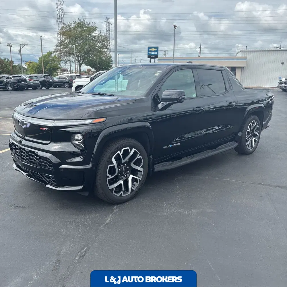 2024 Chevrolet Silverado EV RST