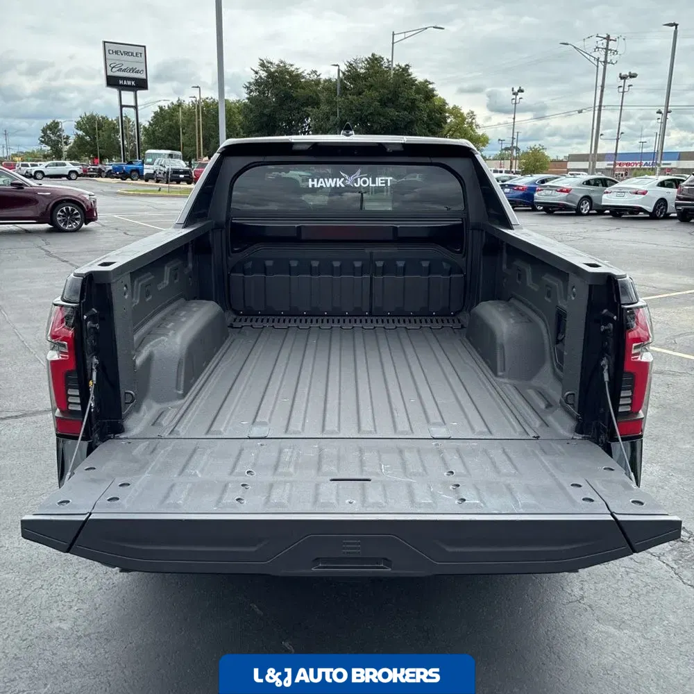 2024 Chevrolet Silverado EV RST