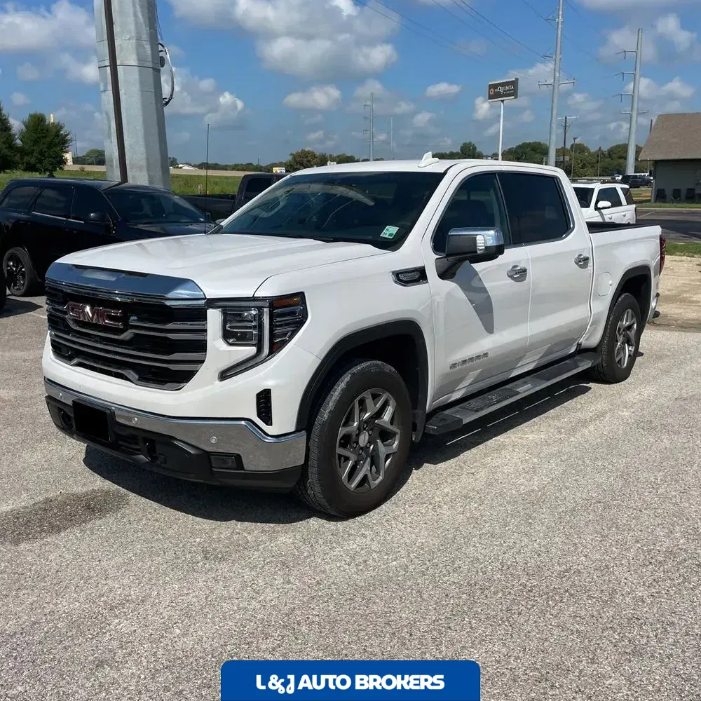 2024 GMC Sierra 1500 SLT