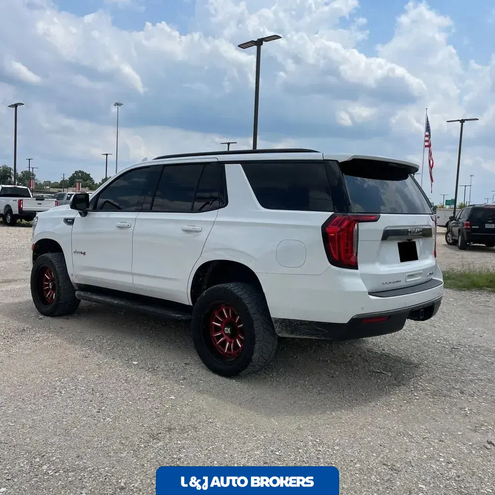 2021 GMC Yukon AT4