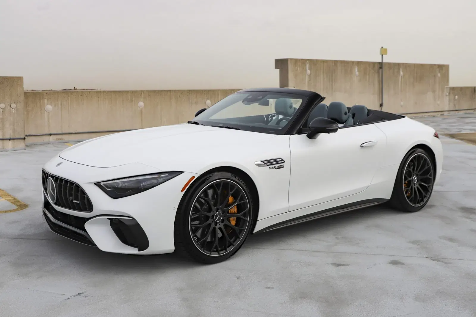 2022 Mercedes-AMG SL63