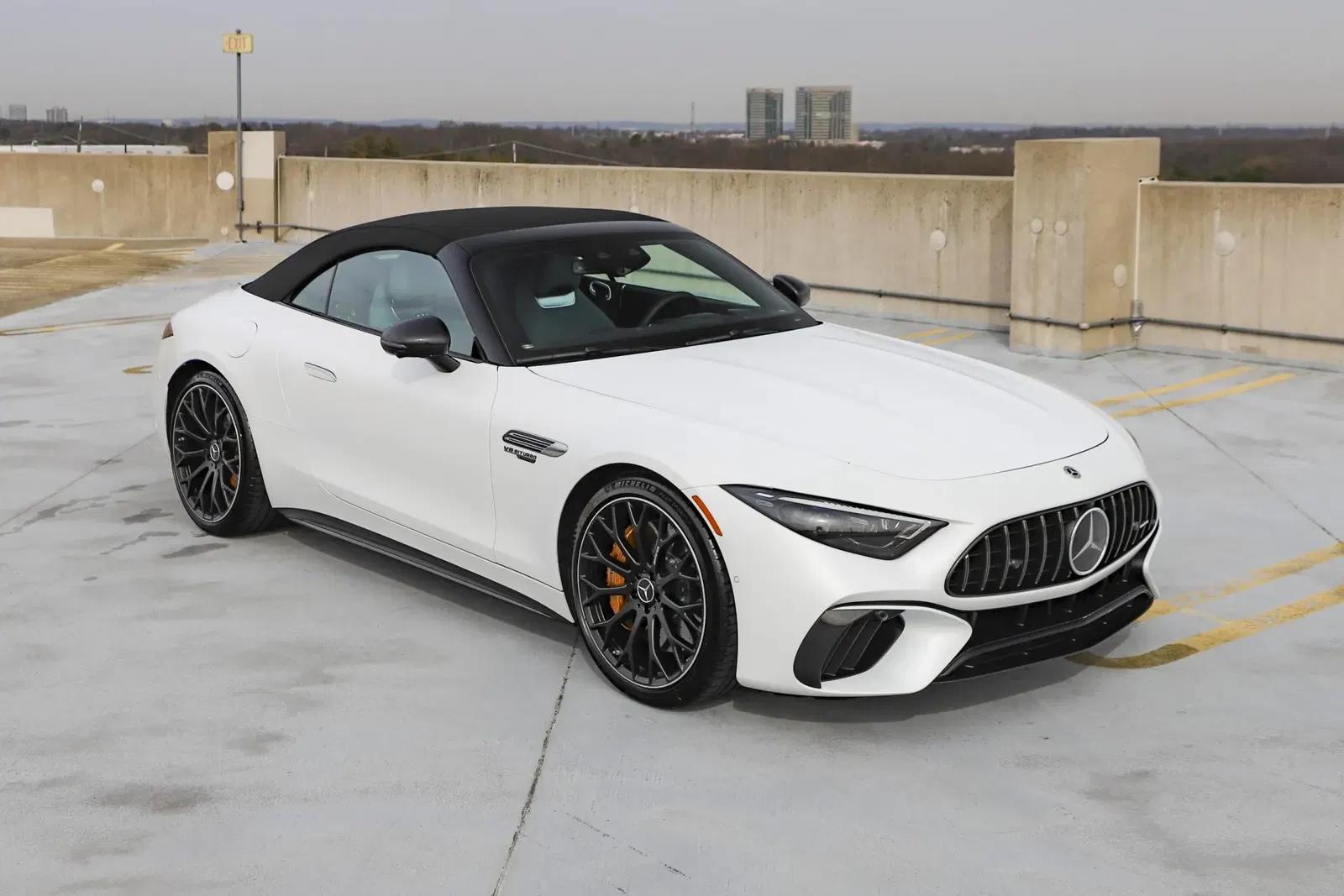 2022 Mercedes-AMG SL63