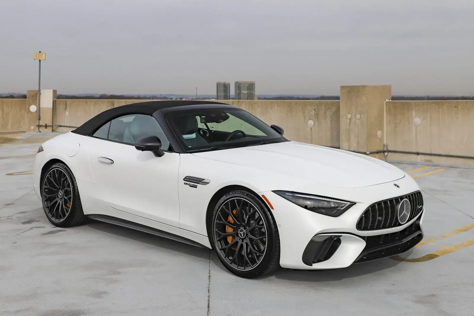 2022 Mercedes-AMG SL63