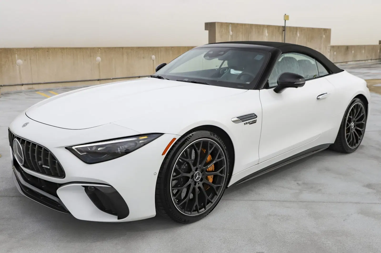 2022 Mercedes-AMG SL63