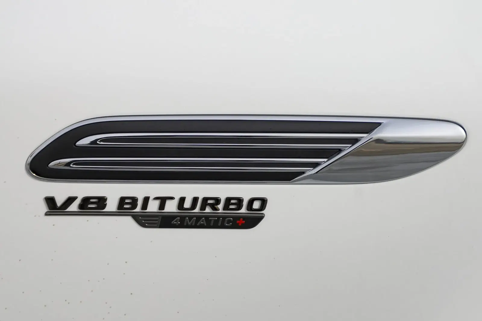 2022 Mercedes-AMG SL63