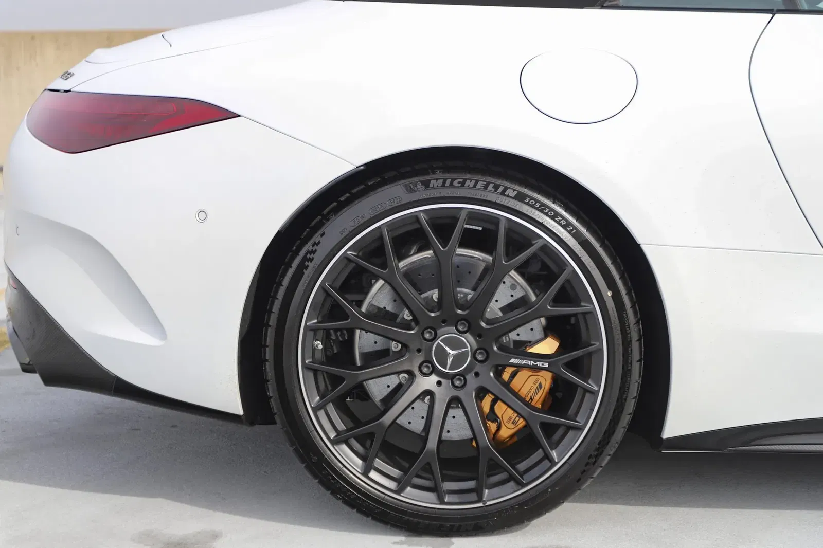 2022 Mercedes-AMG SL63