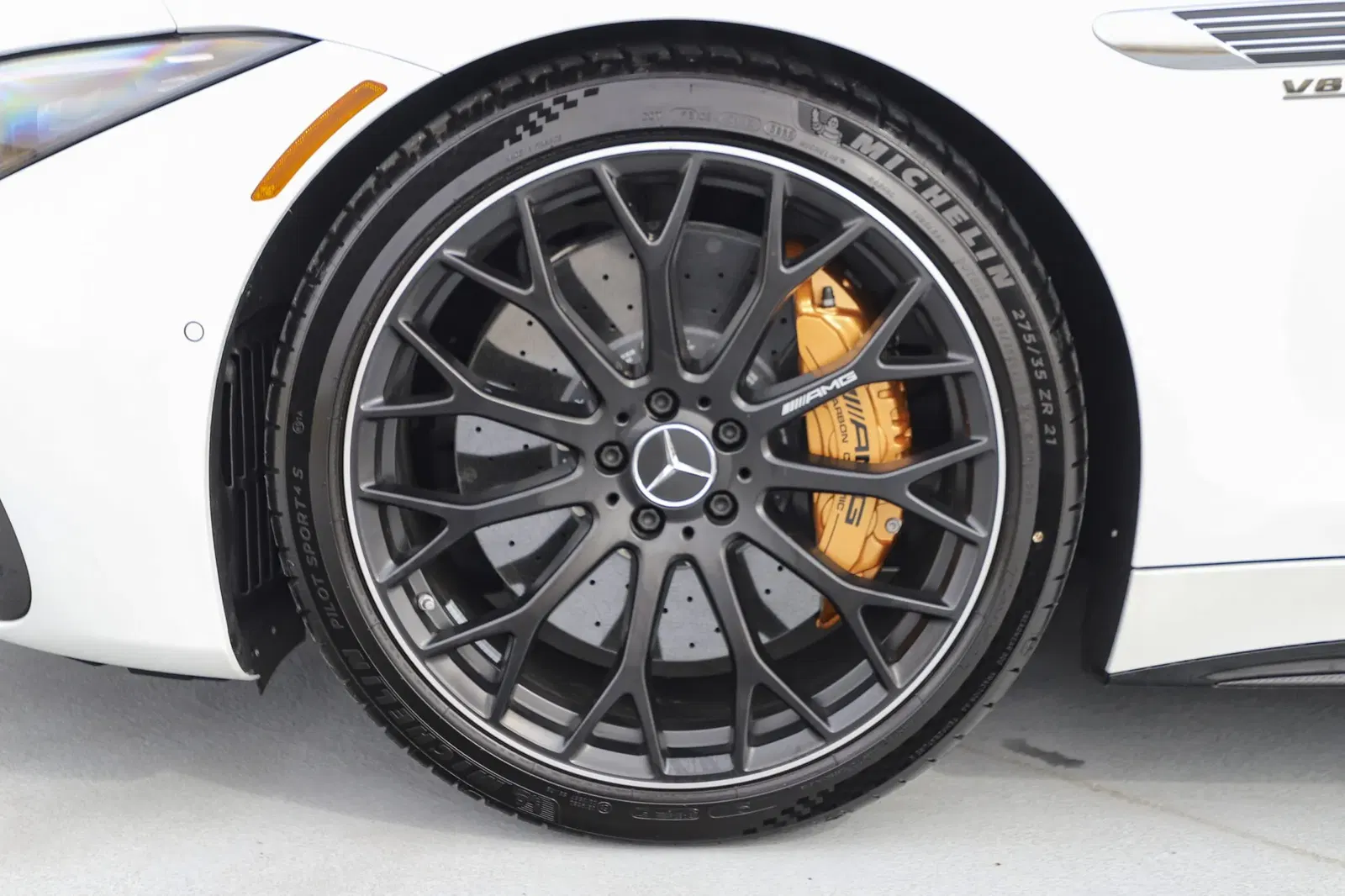 2022 Mercedes-AMG SL63