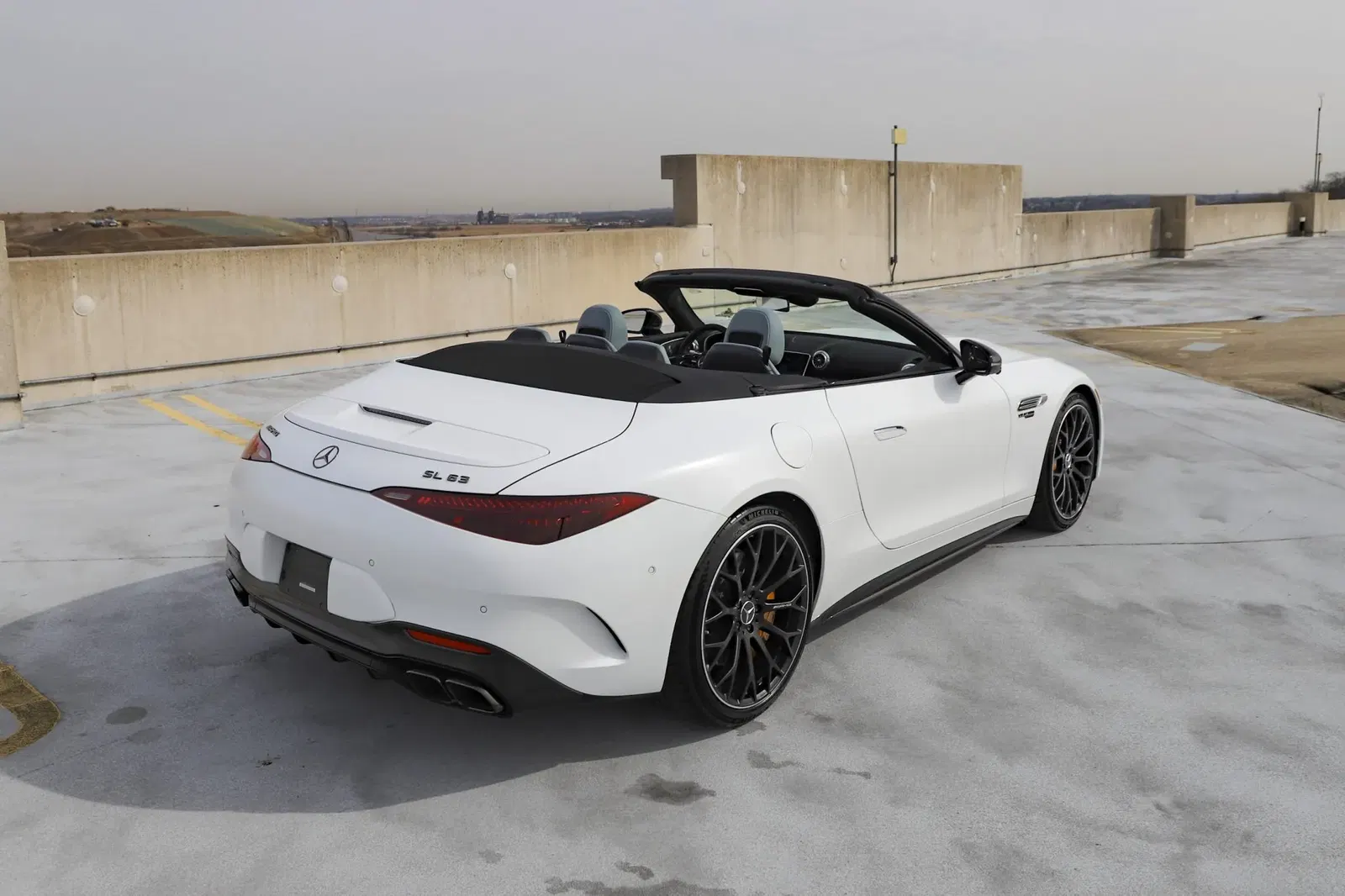2022 Mercedes-AMG SL63