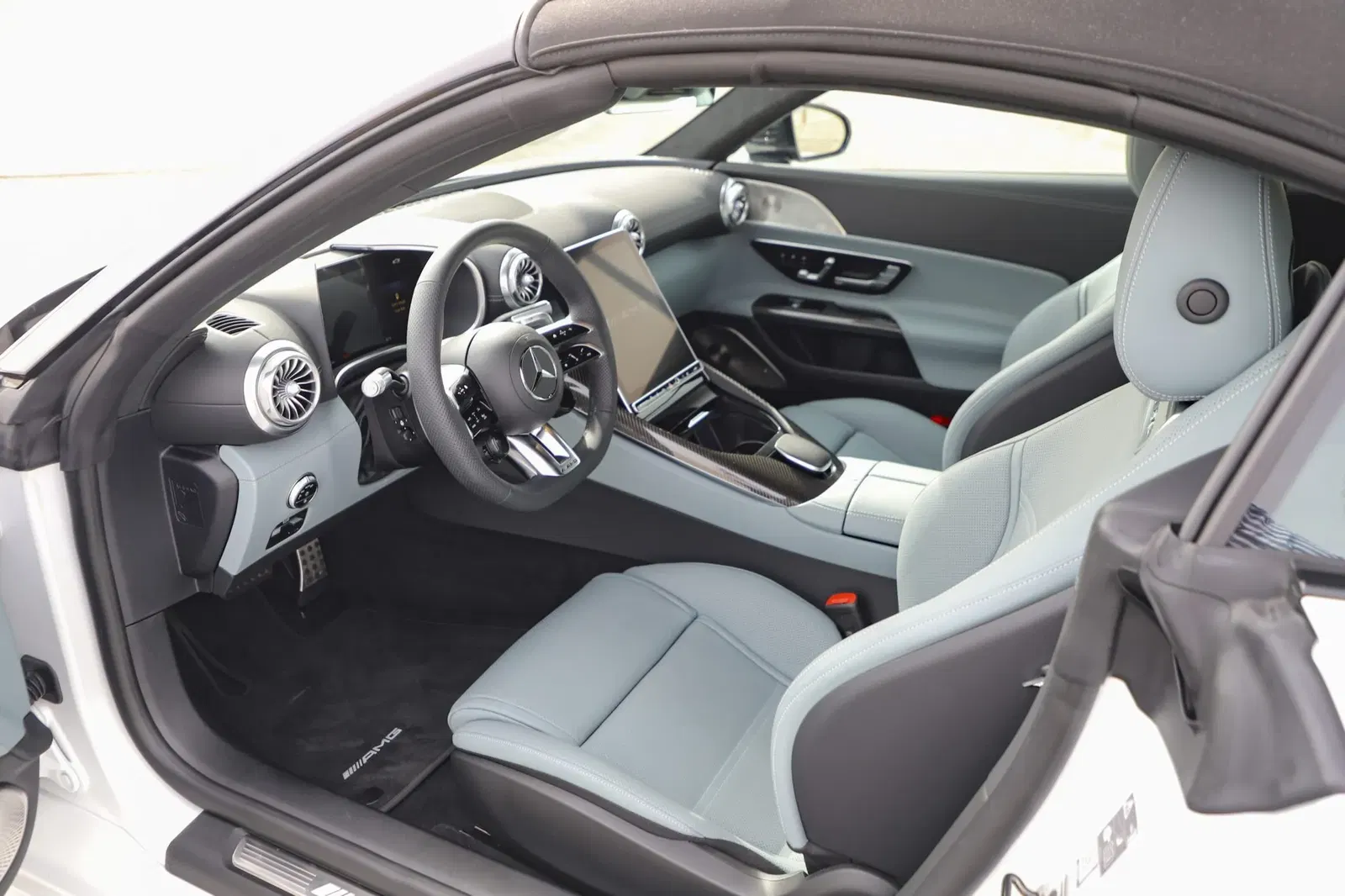 2022 Mercedes-AMG SL63