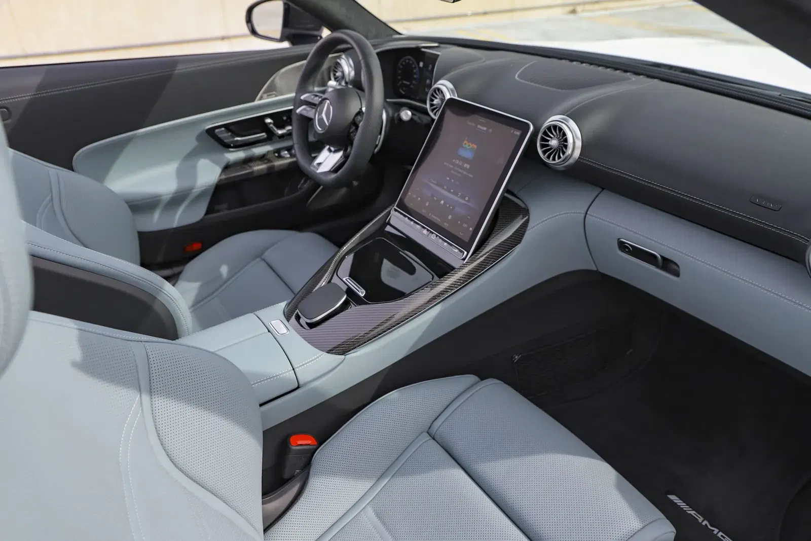 2022 Mercedes-AMG SL63