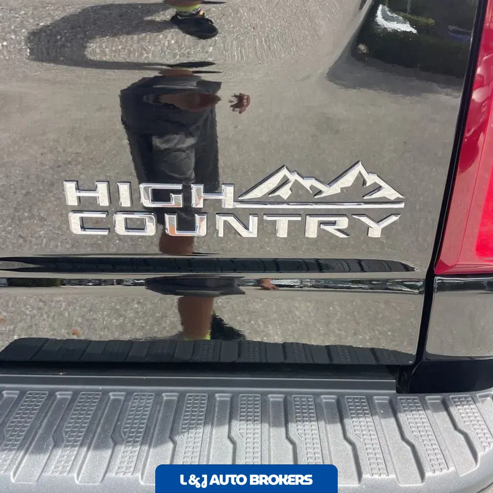 2025 Chevrolet Silverado 3500HD High Country
