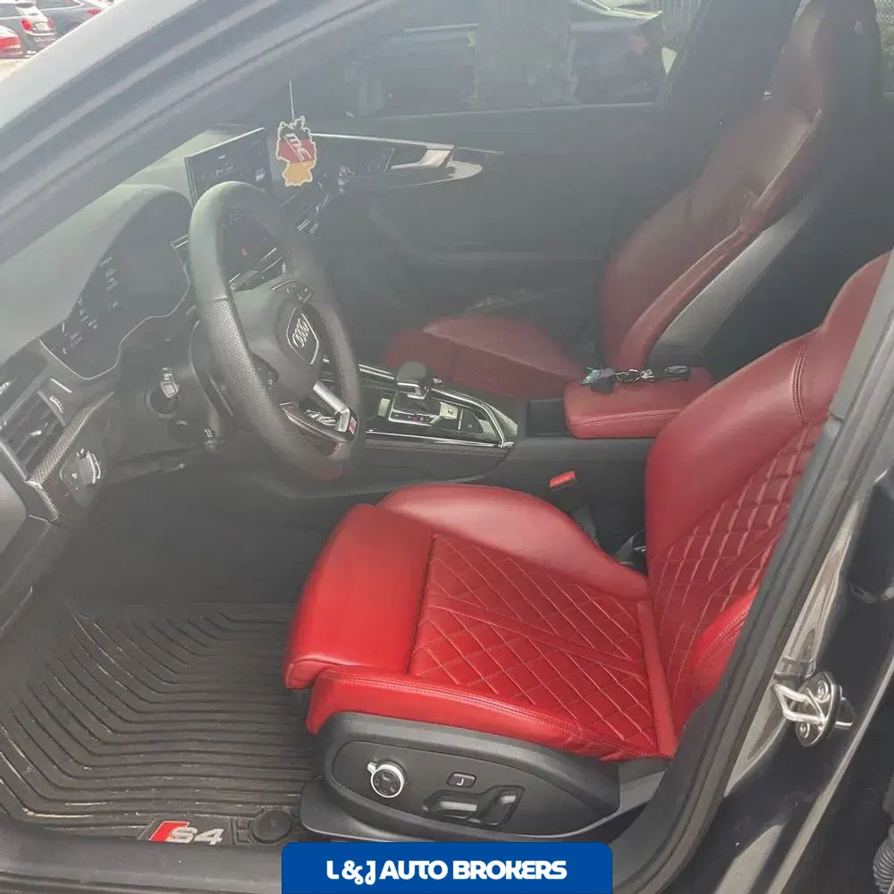 2023 Audi S4 Premium Plus