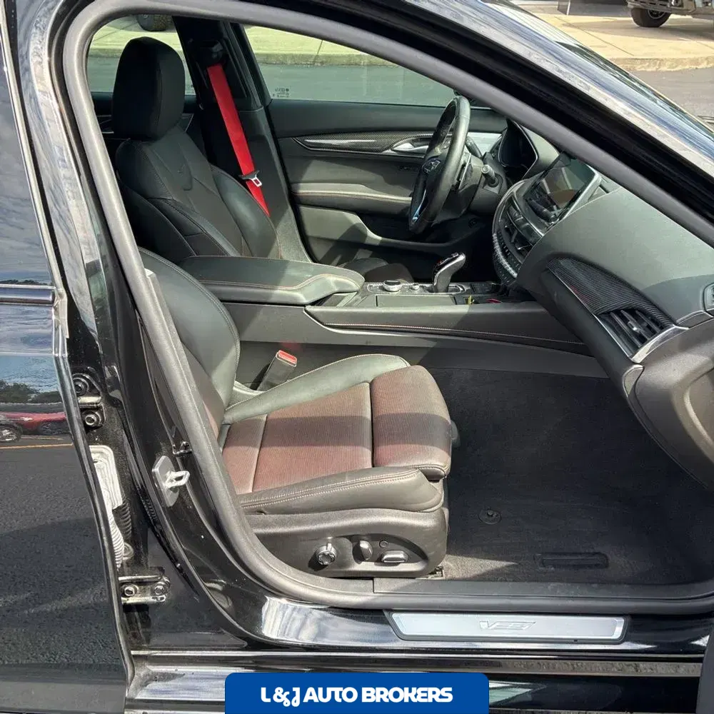 2023 Cadillac CT5-V Base