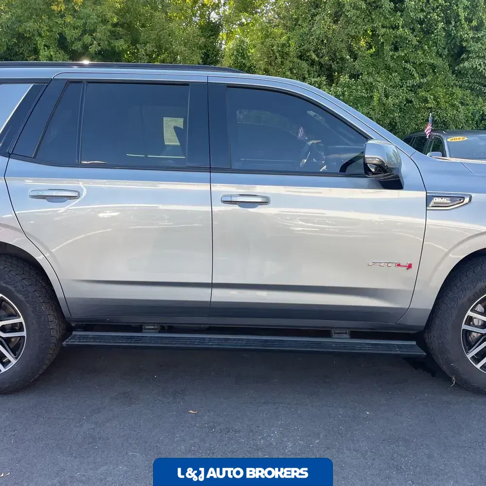 2023 GMC Yukon AT4