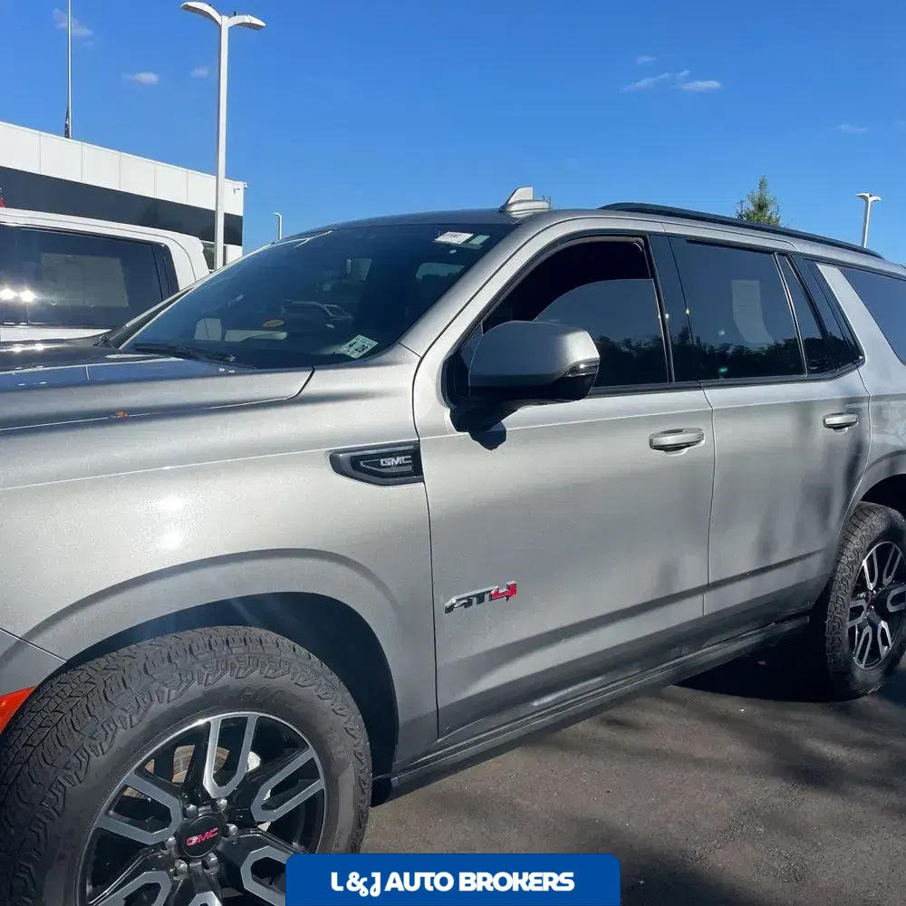 2023 GMC Yukon AT4