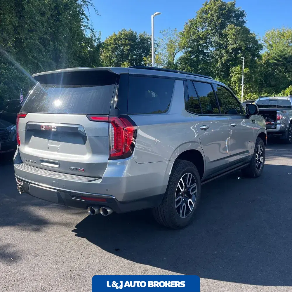 2023 GMC Yukon AT4