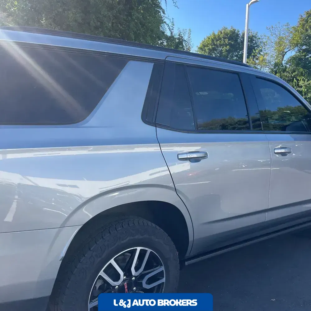 2023 GMC Yukon AT4