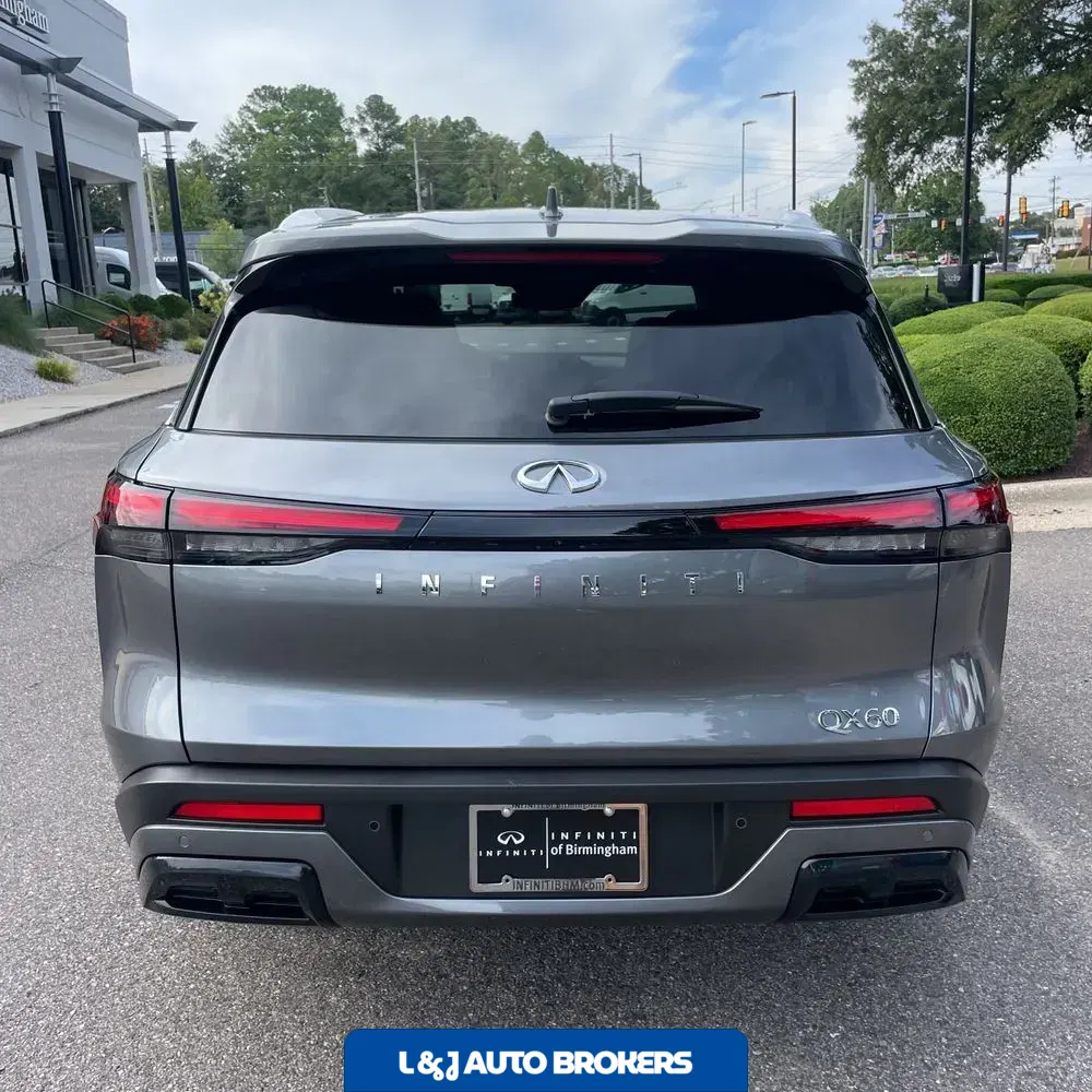 2025 INFINITI QX60 Luxe