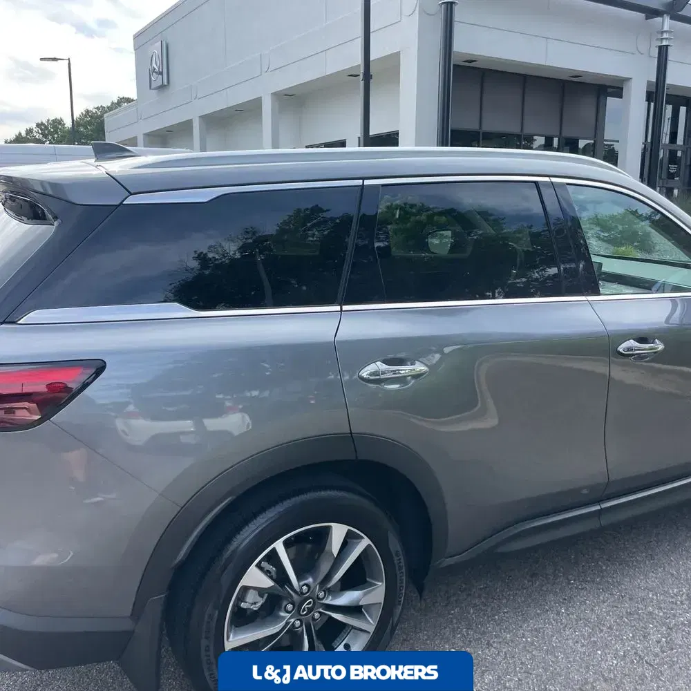 2025 INFINITI QX60 Luxe