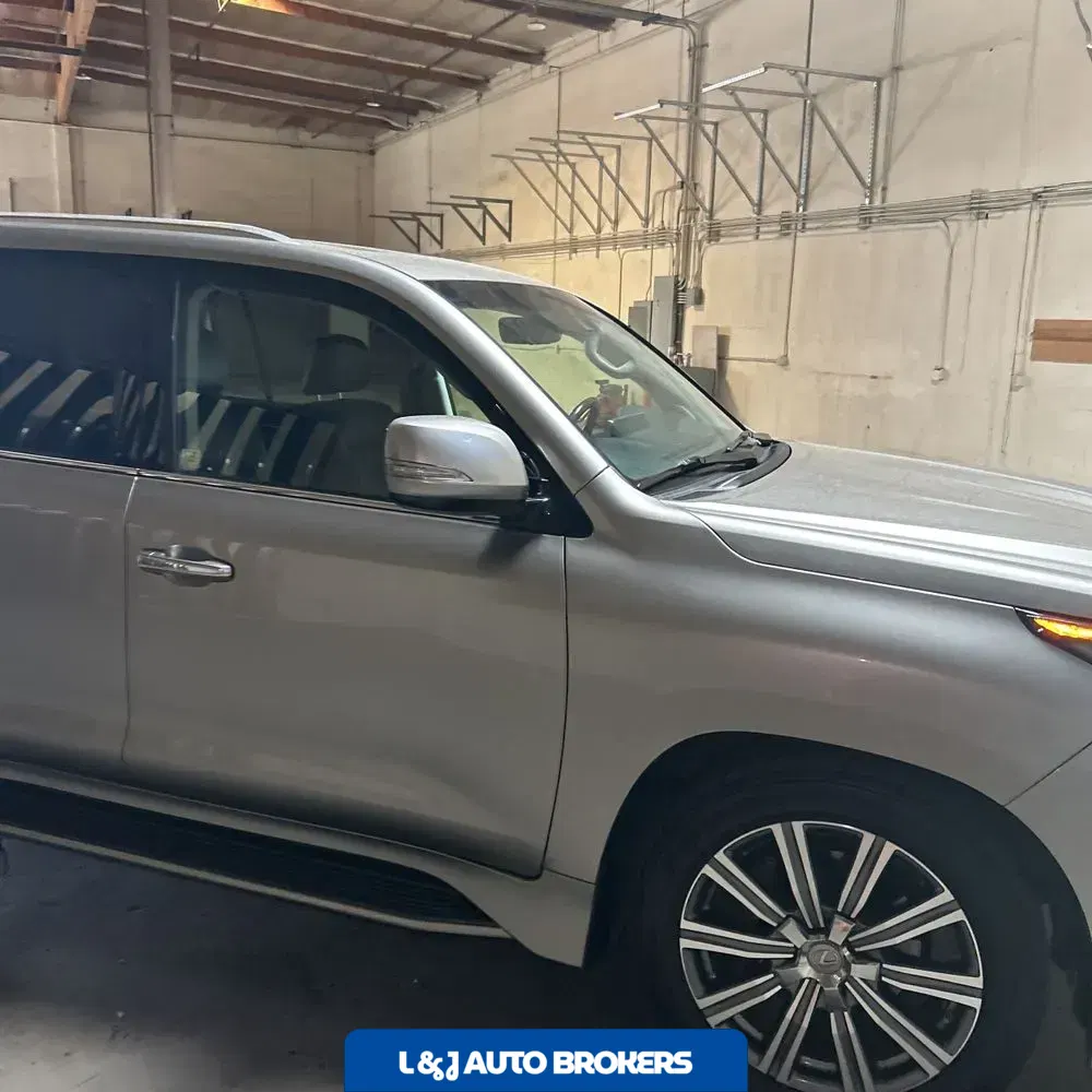 2018 Lexus LX 570 Two-Row